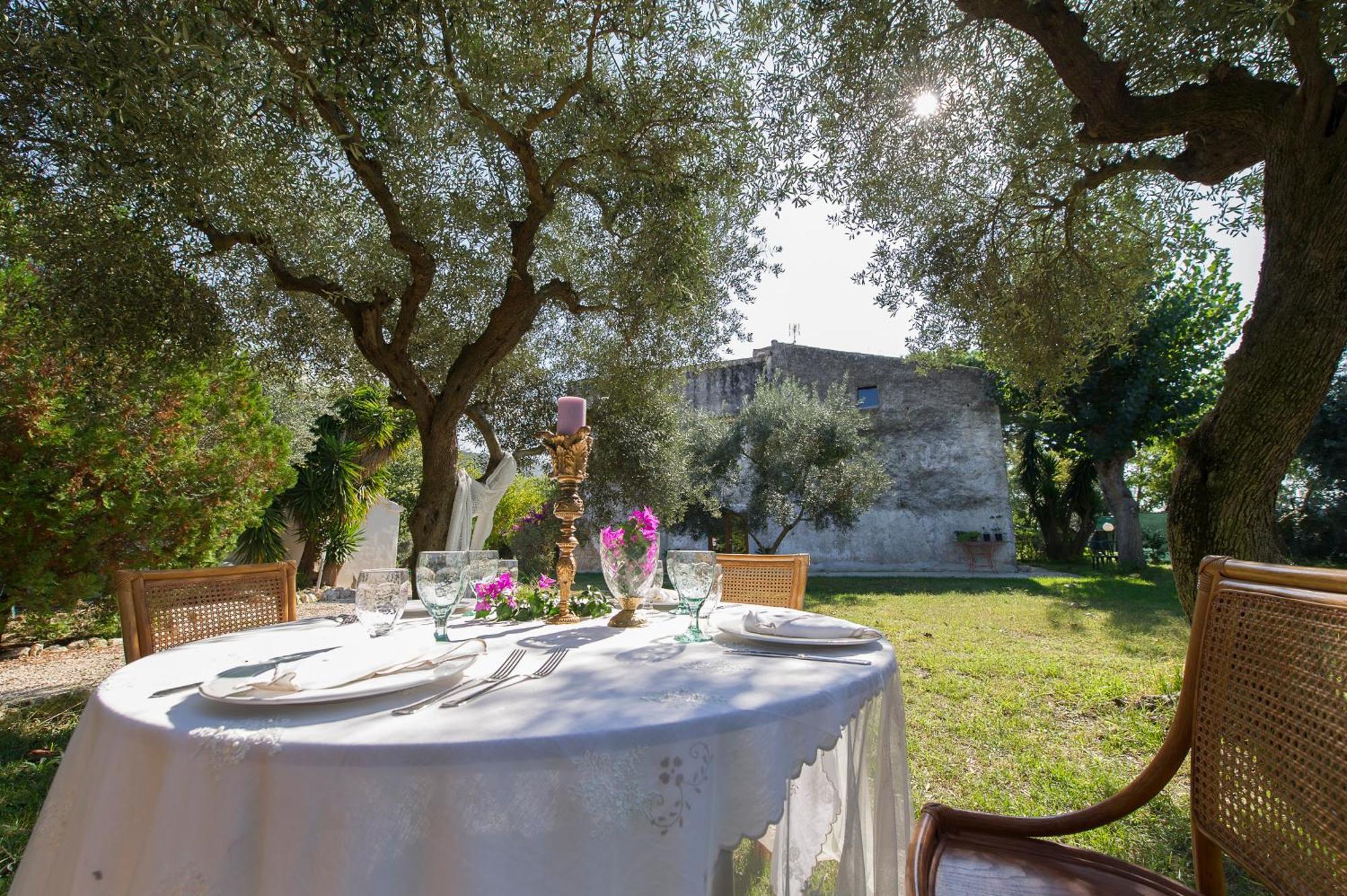 Agriturismo Masseria Pozzo Sperlonga Luaran gambar