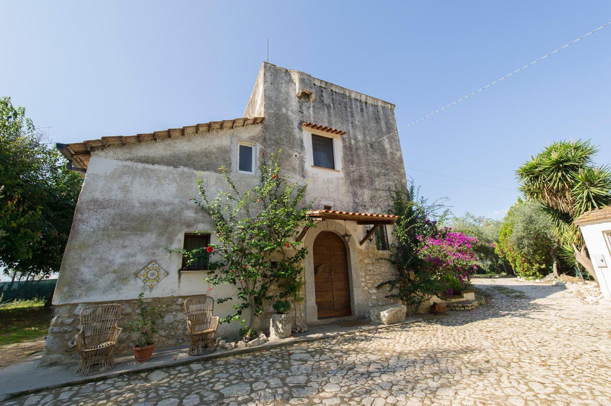 Agriturismo Masseria Pozzo Sperlonga Luaran gambar