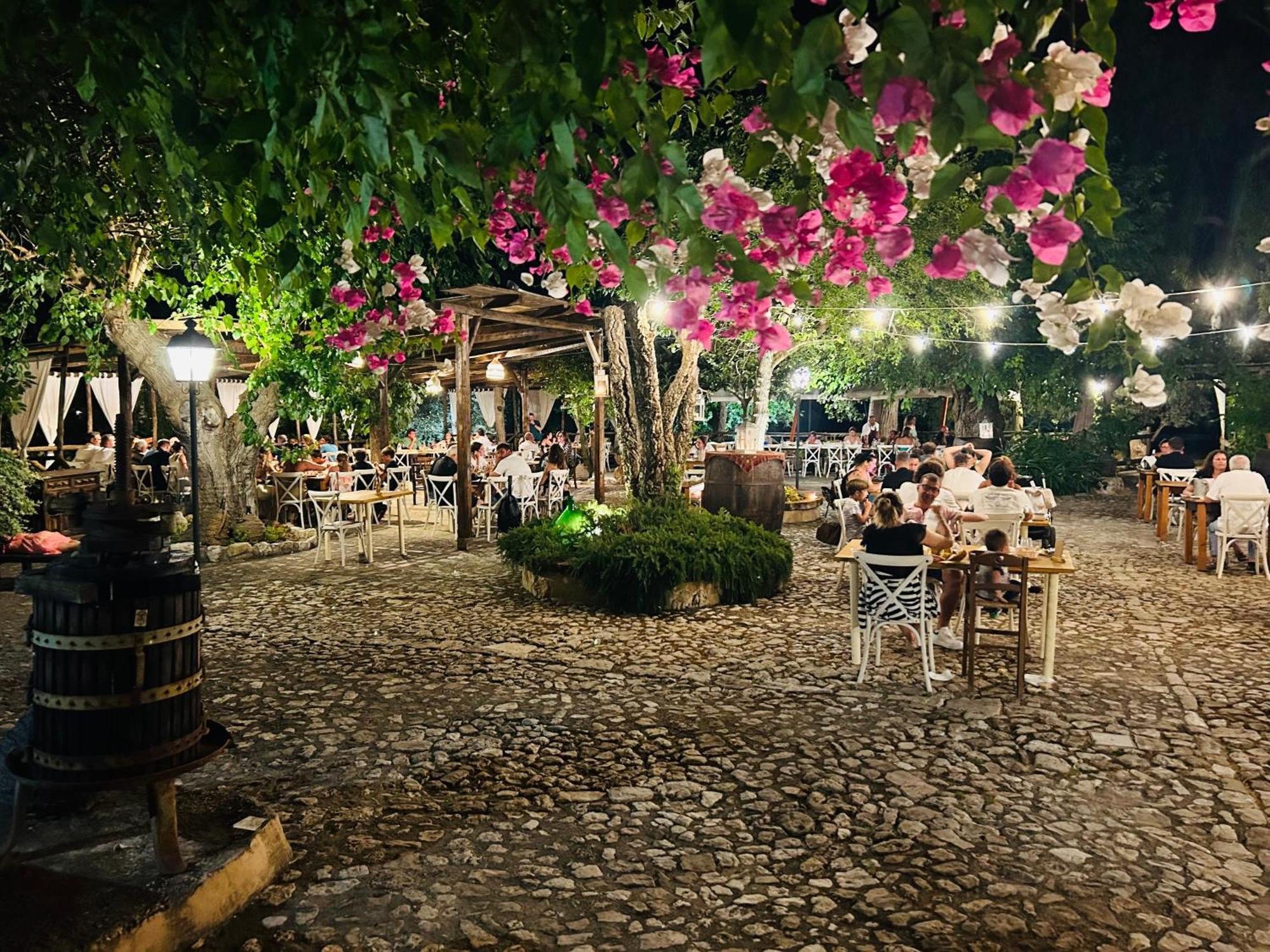 Agriturismo Masseria Pozzo Sperlonga Luaran gambar